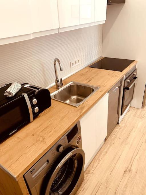 Apartamento Vip VI En Madrid Centro公寓 外观 照片