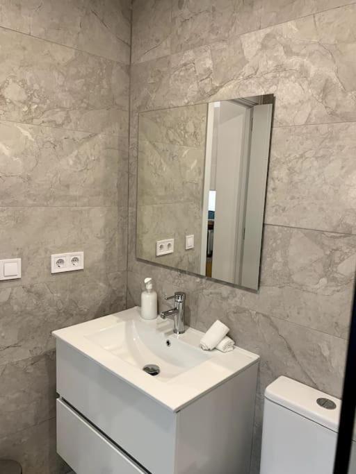 Apartamento Vip VI En Madrid Centro公寓 外观 照片